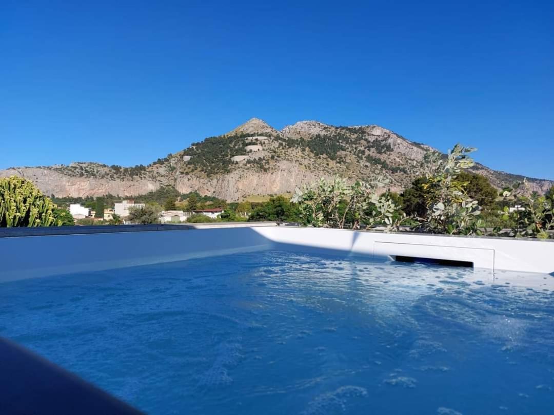 Mondello Martini Hotel Eksteriør billede